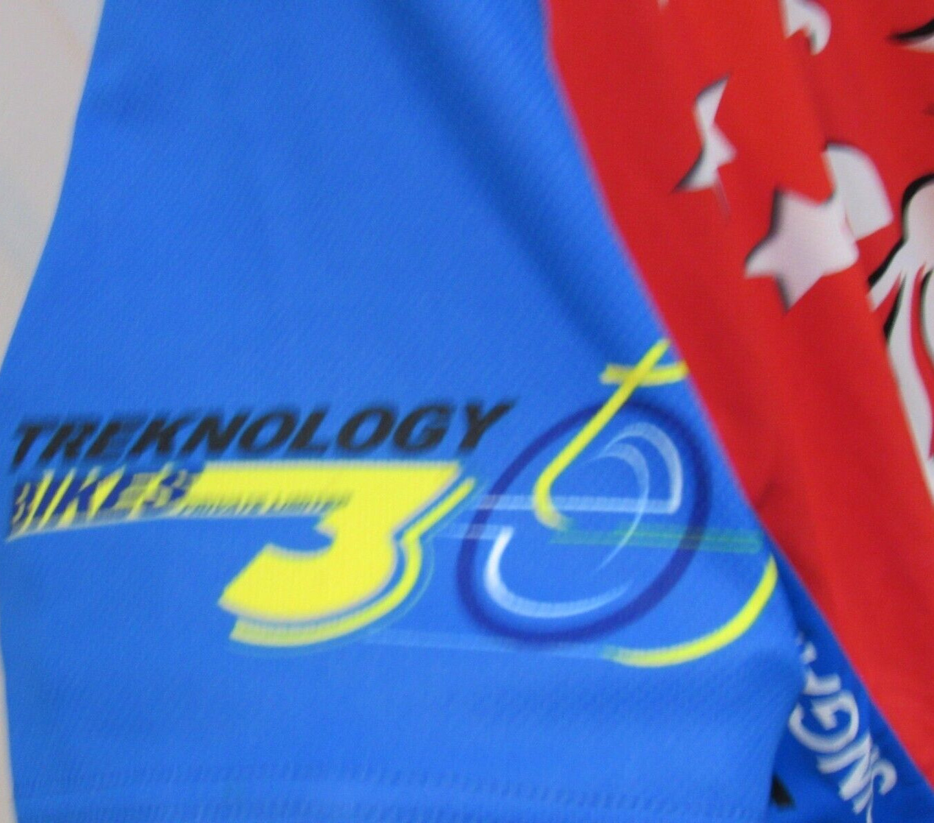 TREK CYCLING JERSEY Singapore multi-color men’s size XL Shirt