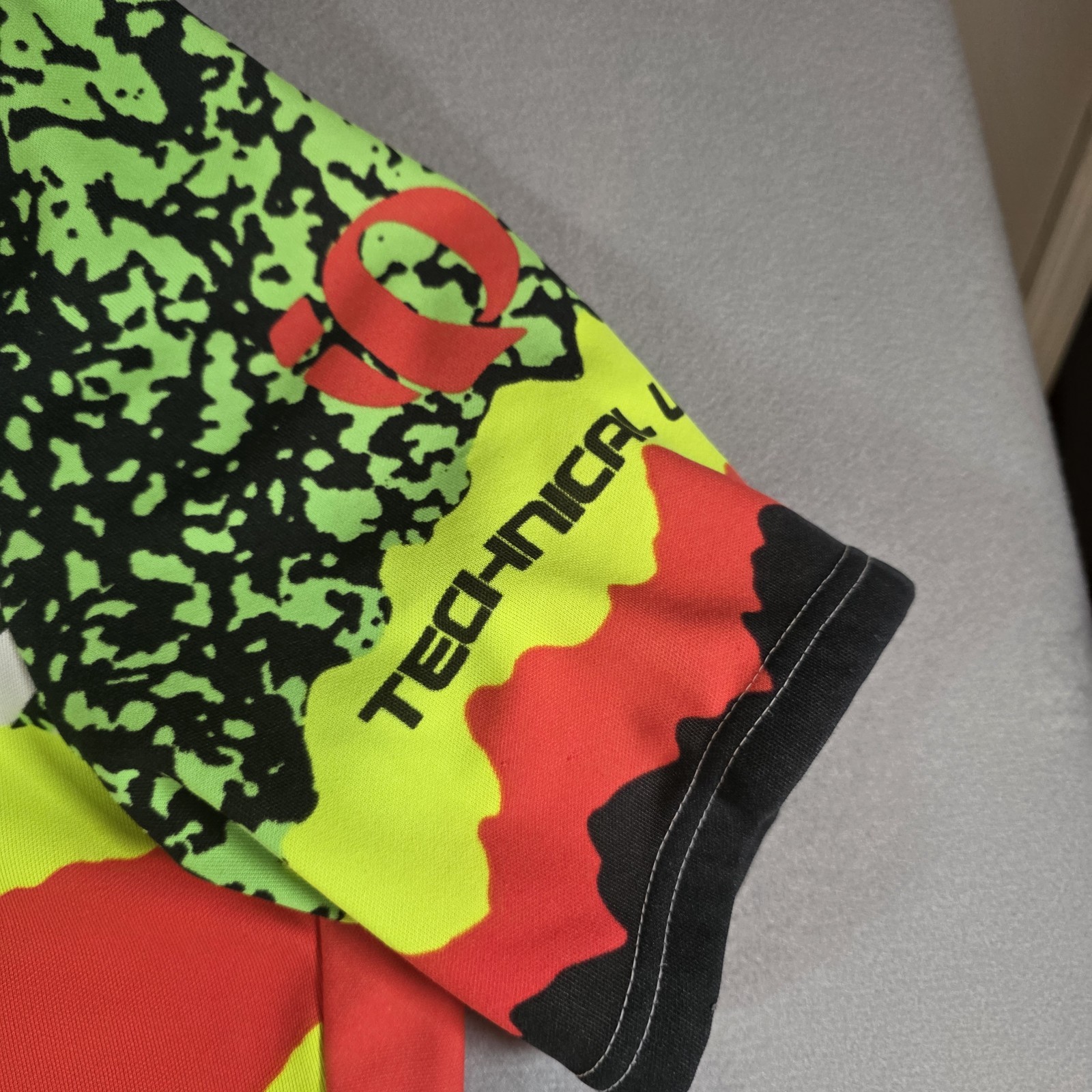 Pearl Izumi Vintage Men’s Cycling Jersey Technical Wear Large