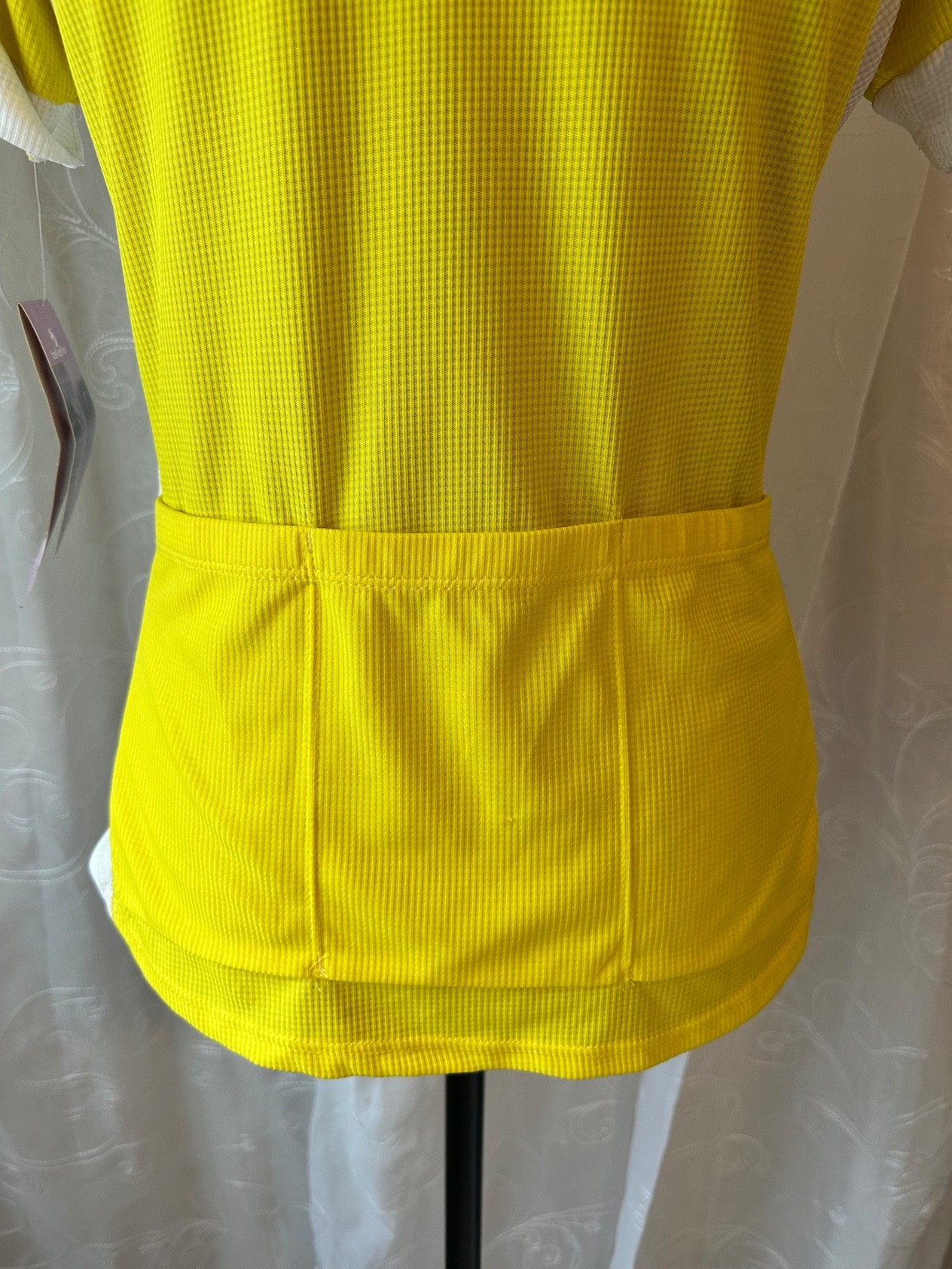 Bellwether Ladies Cycling/Multisport Jersey – BNWT $50