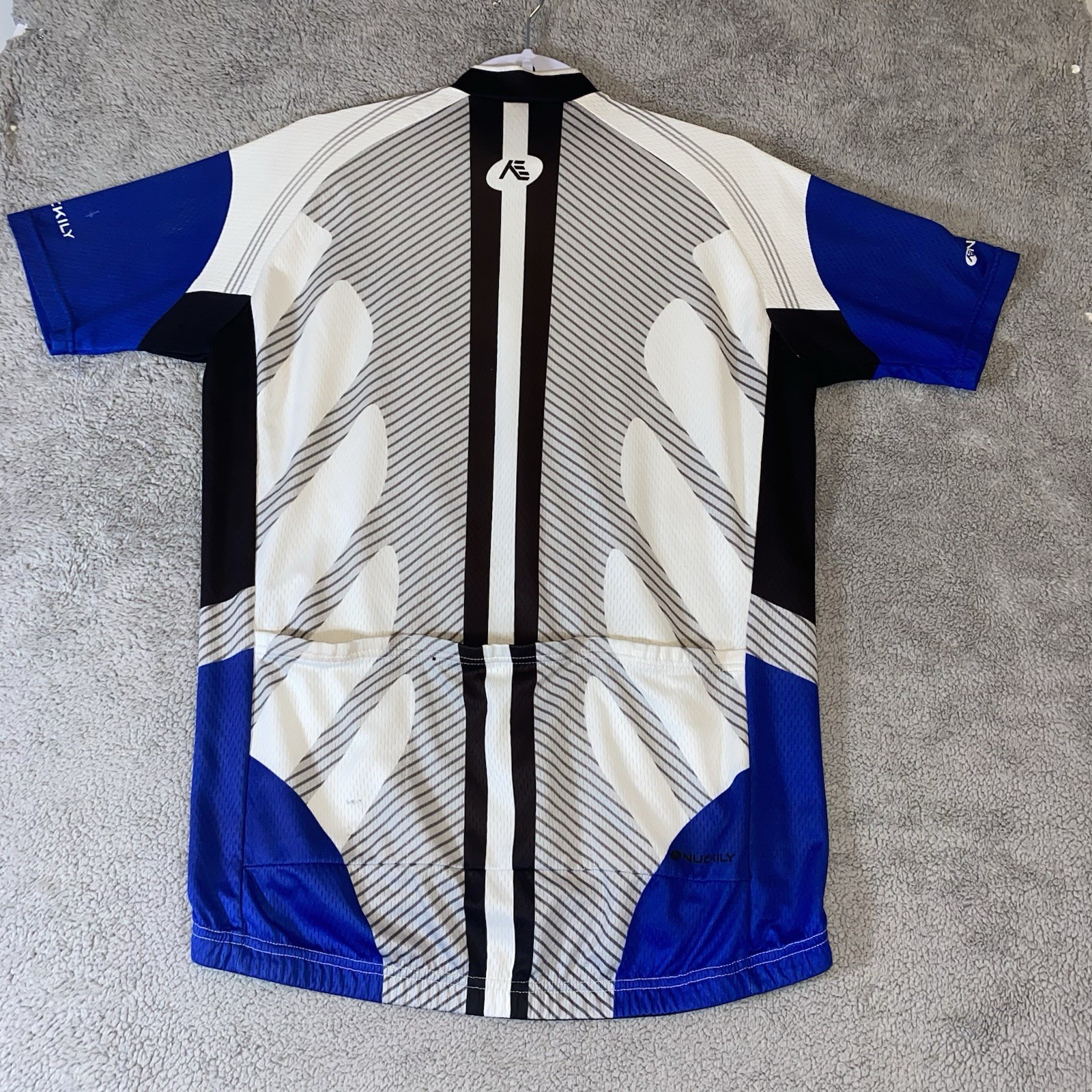 NUCKILY Men’s Cycling Jersey Lot 2 Large Blue Red Short Sleeve Full Zip Race Fit