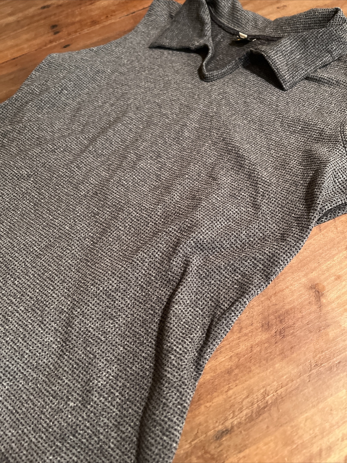 REI Cycling Shirt Adult L Black and gray Sleeveless Collared