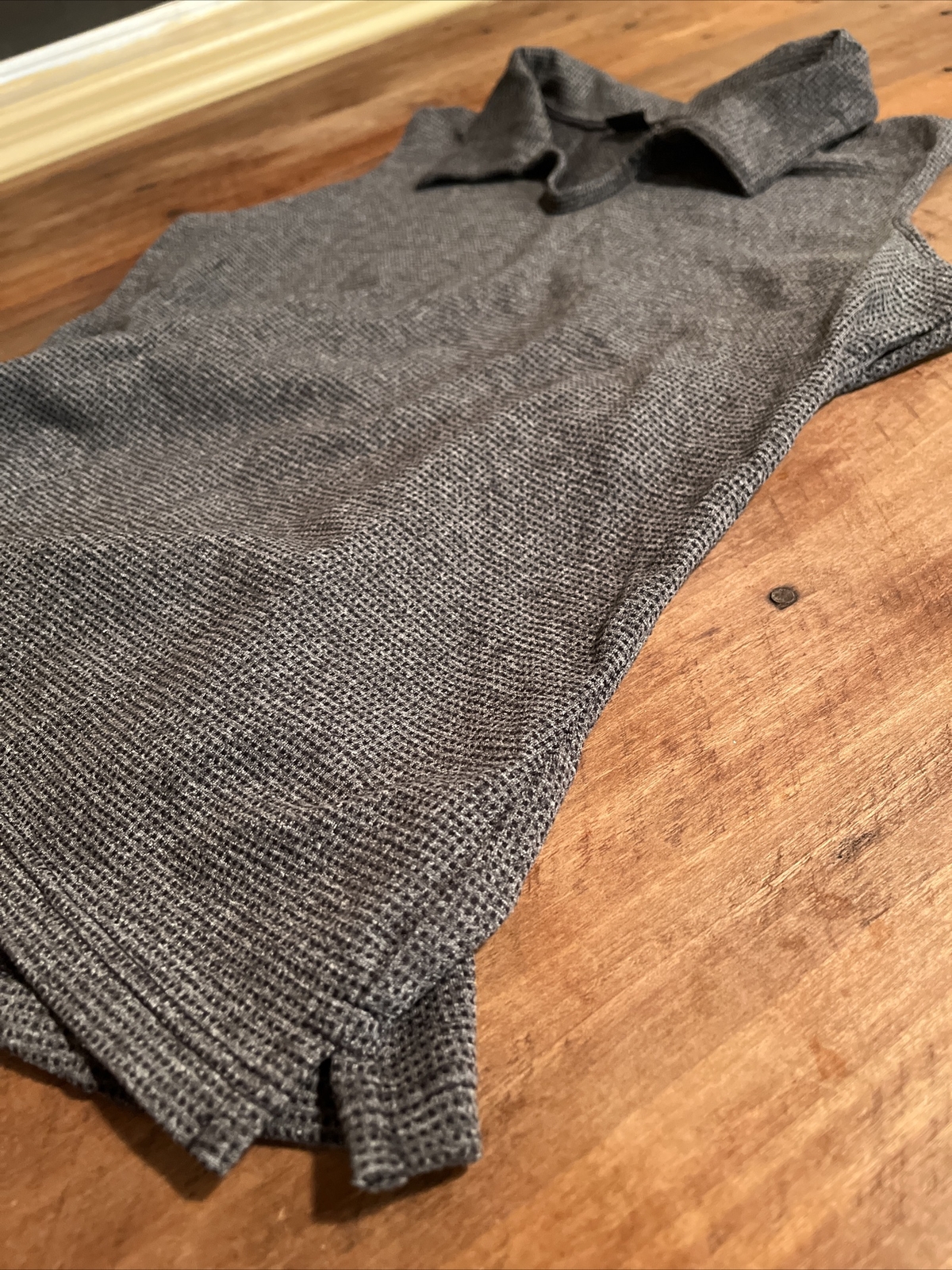 REI Cycling Shirt Adult L Black and gray Sleeveless Collared