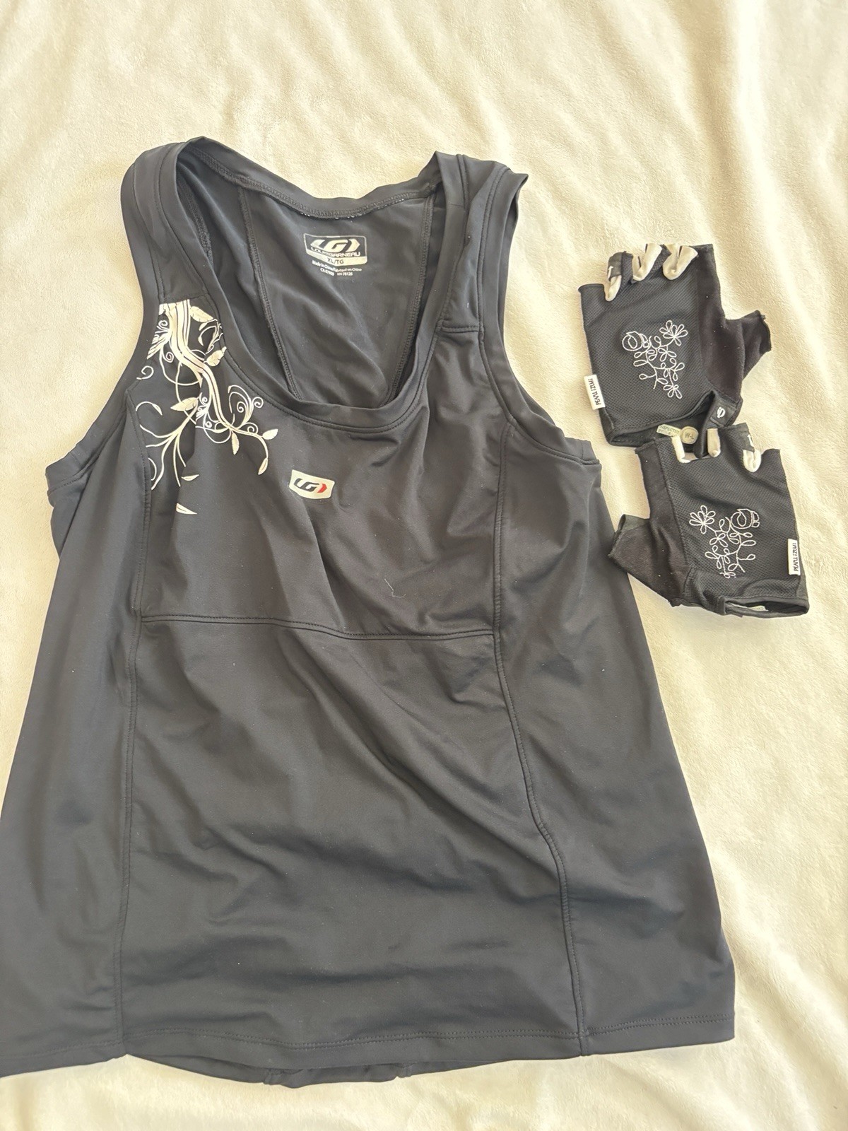 Lg Cycling Women’s Tank With Free Pearl Izumi Gloves
