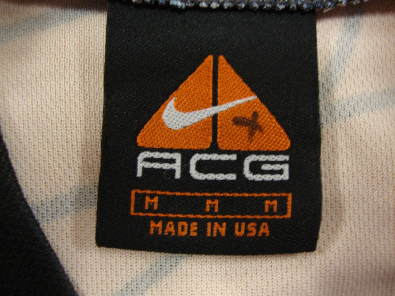 Rare Vintage Nike ACG Cycling Jersey Blockcore vibrant Orange Bike Riding Logo M