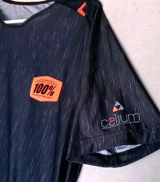 MTB 100% Celium Jersey Size Small