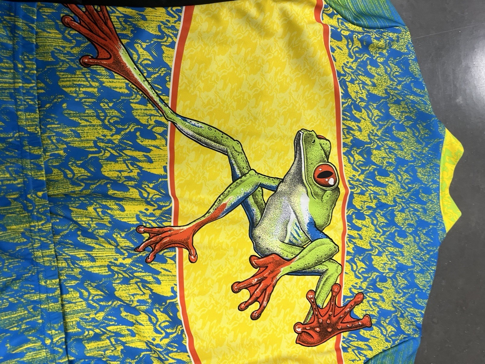 Vintage Primal Wear Cycling Jersey Zip Tree Frog Bike Bright Colorful Size MED.