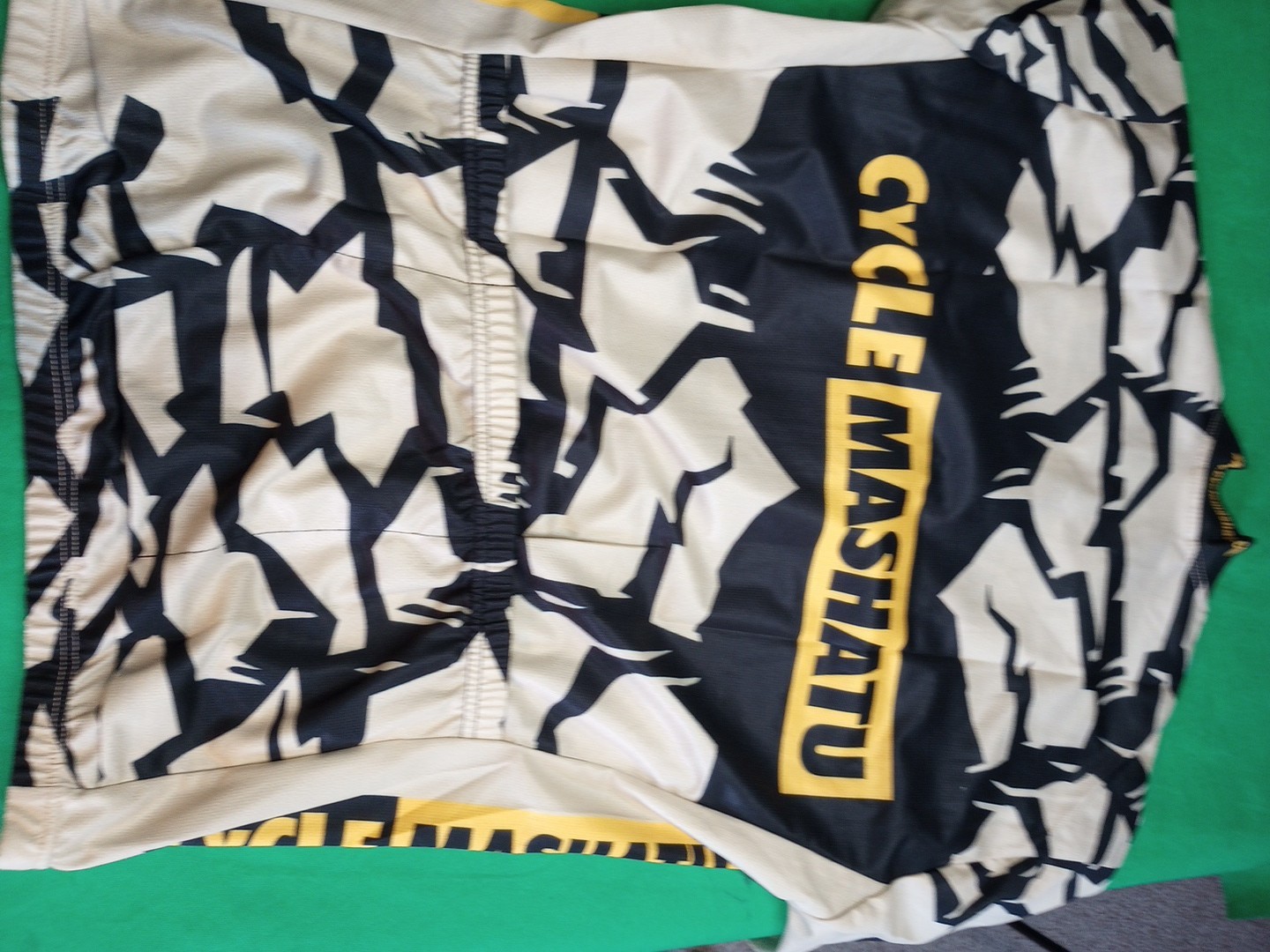 Cycle Mashatu Cyclone Sportswear Cycling Jersey Size Large Tan Black