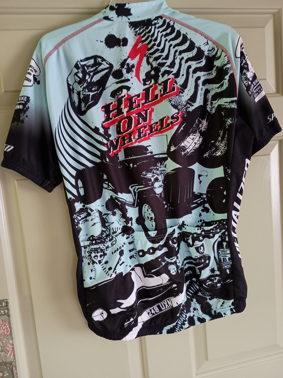 Specialized HELL ON WHEELS Jersey Short Sleeve Large Cycling Bike Pockets
