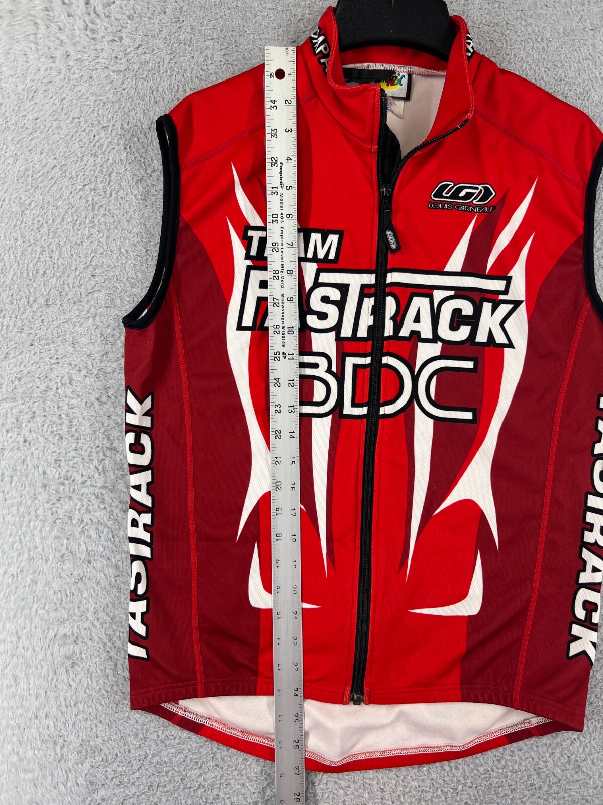 Louis Garneau Cycling Jersey Adult Medium Red Sleeveless Full Zip 100% Polyester