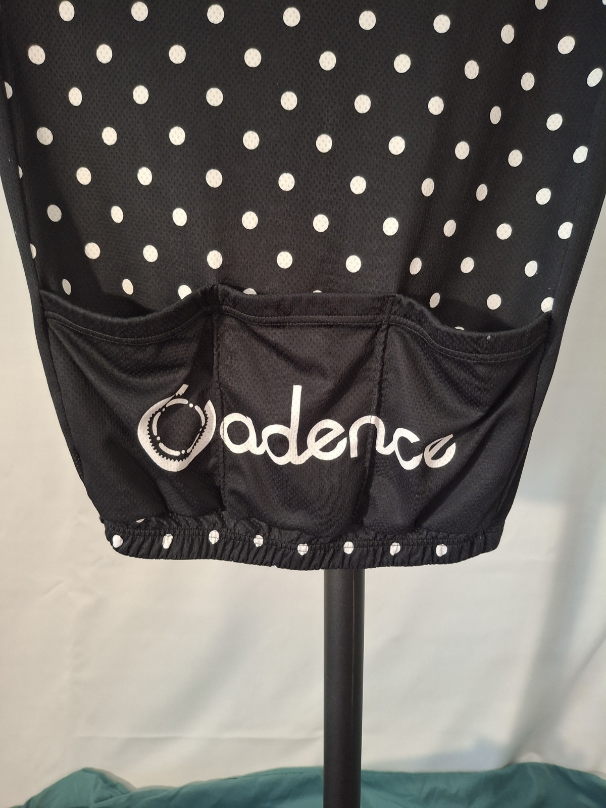 Cadence Men’s XL Race Fit Cycling Jersey Full Zip Pockets Polka Dot Black/White