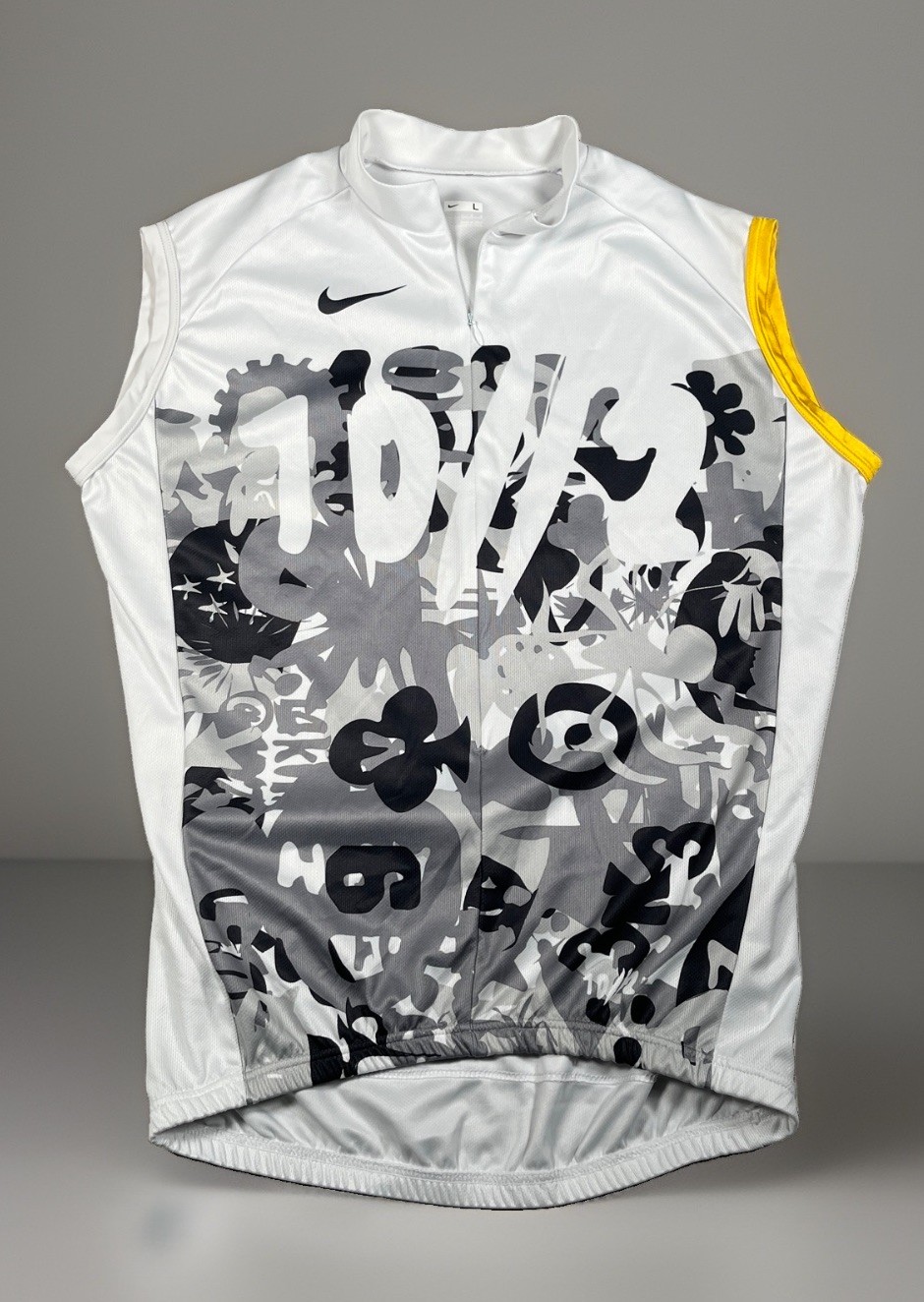 Vintage Nike 10 2 Sleeveless Cycling Jersey Men L Graphic Print Made in Italy