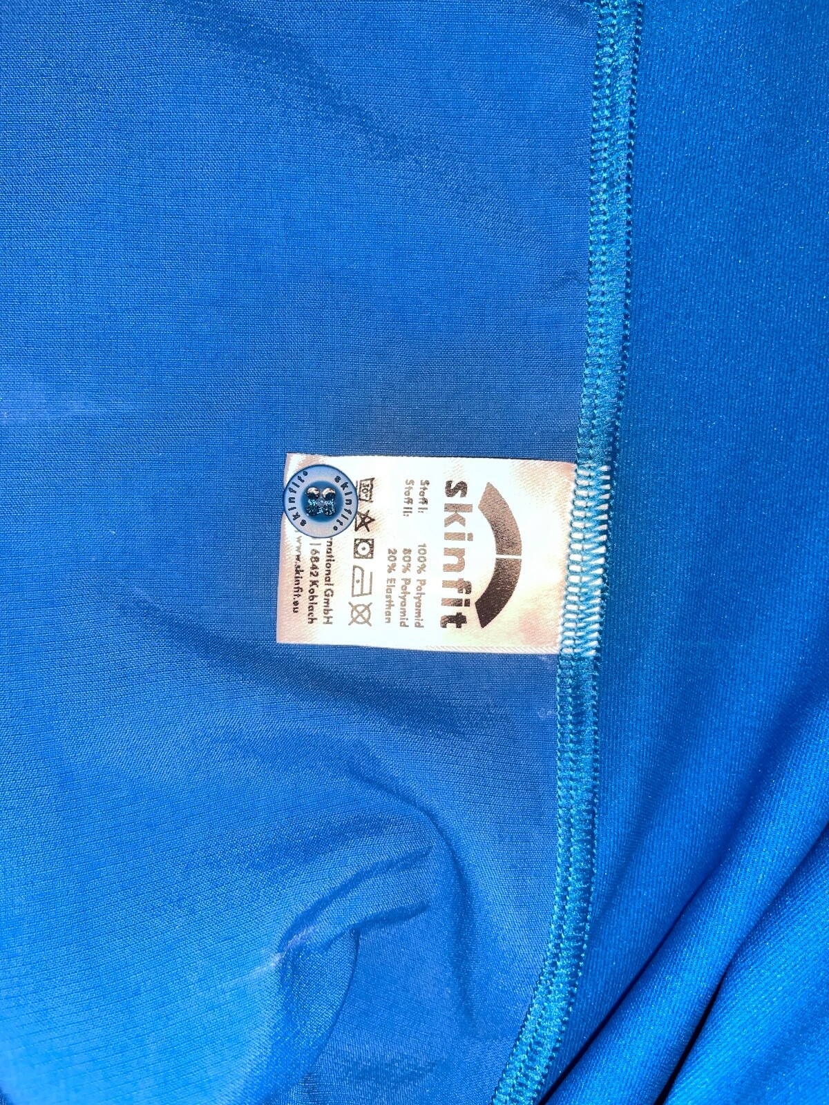 Skinfit Men’s Alvera Travel Shirt Sport Short Sleeve Button Stretch Blue Size L