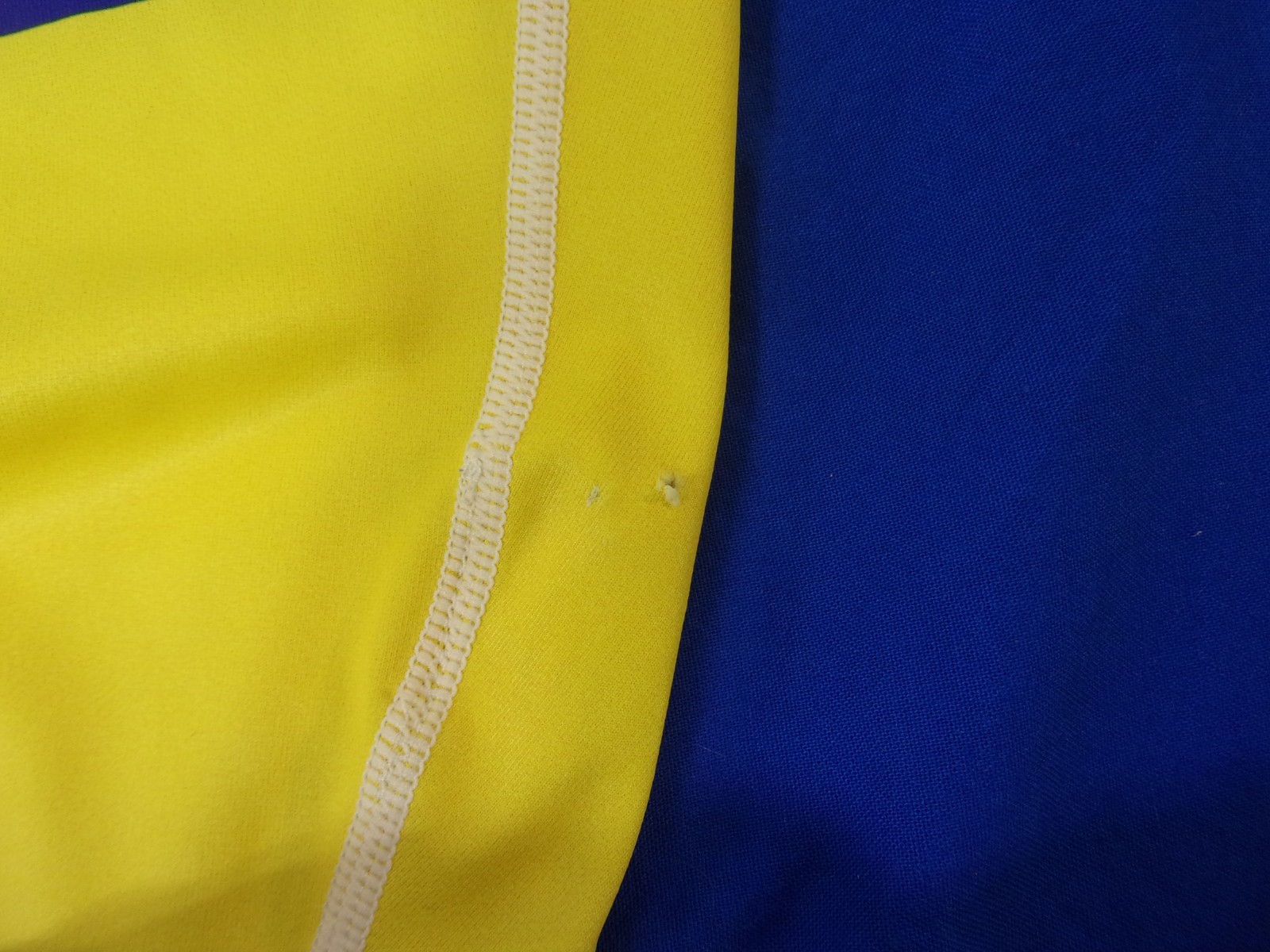 DESIGNER VOLER FRONT RANGERS PADDED YELLOW/ BLUE CYCLING SUIT WOMEN’S X-SMALL