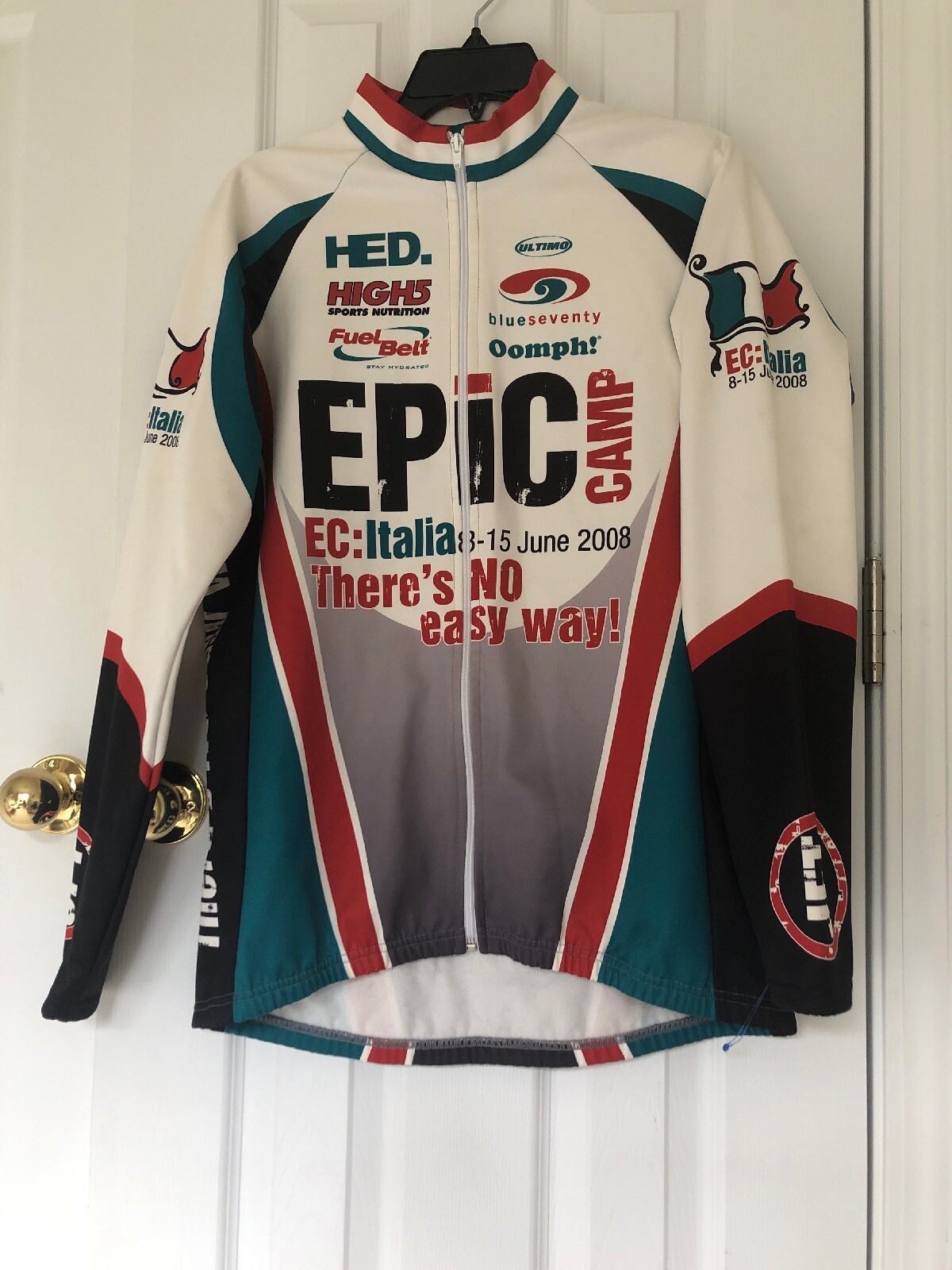 Ultimo rare vintage long sleeve cycling jacket size (M) epic Italia 2008