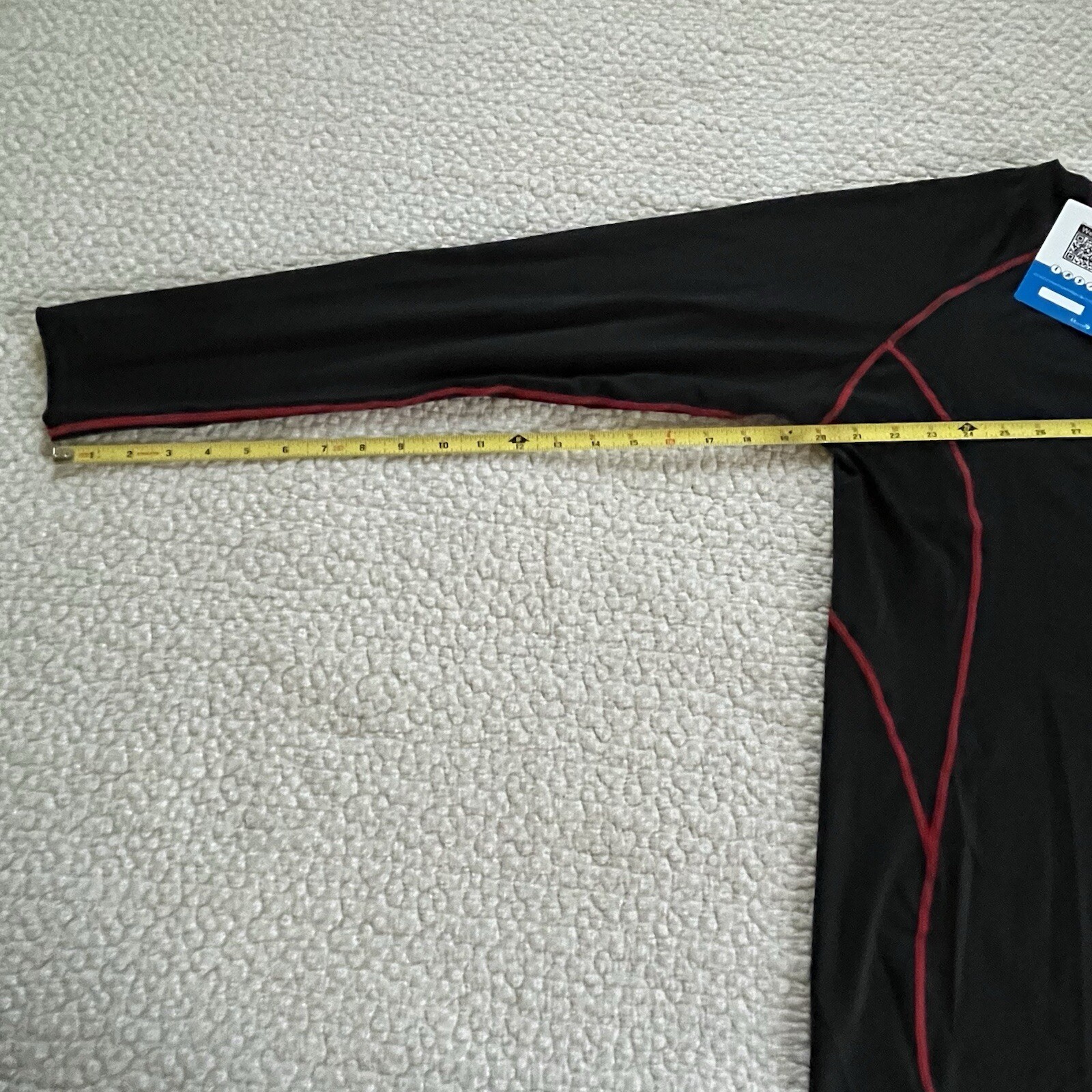 NEW Baleaf Black long Sleeve Men’s Activewear Compression Top Size XL Running