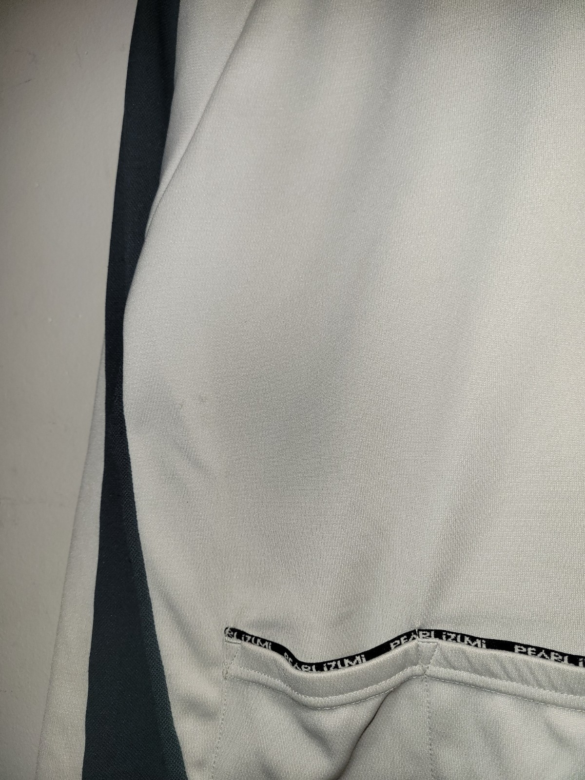 Pearl Izumi Full Zip Cycling Jersey White / Cream Long Sleeve- Men’s Small-Macau