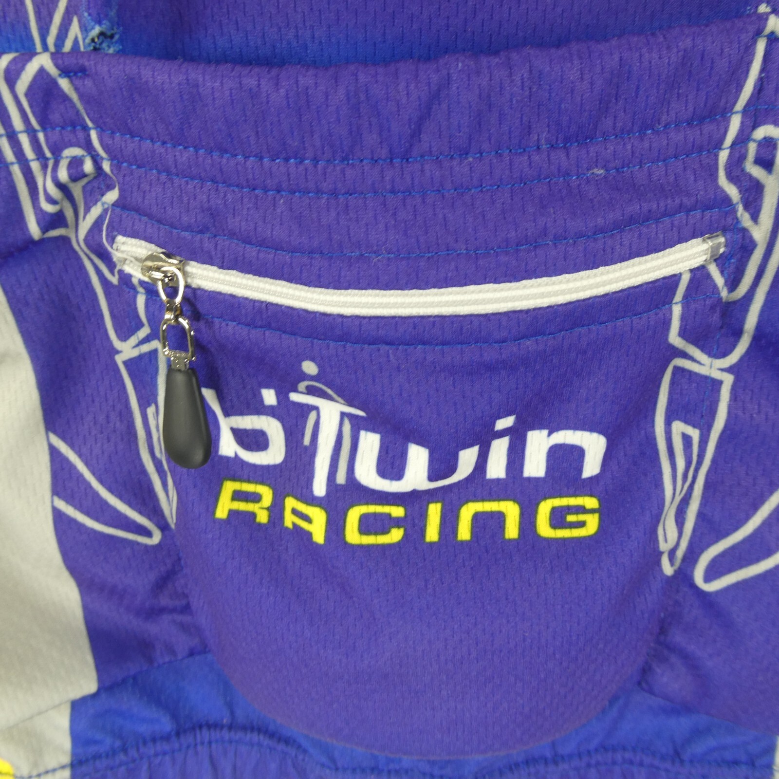 Zerie Men’s Medium B Twin Racing team ag2r Cycling Jersey Michelin
