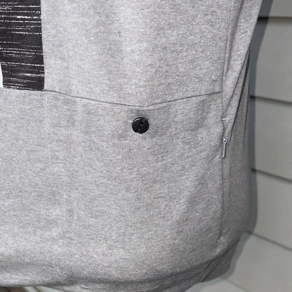 Shimano Gray Men’s Cycling Shirt. Medium. Great condition.