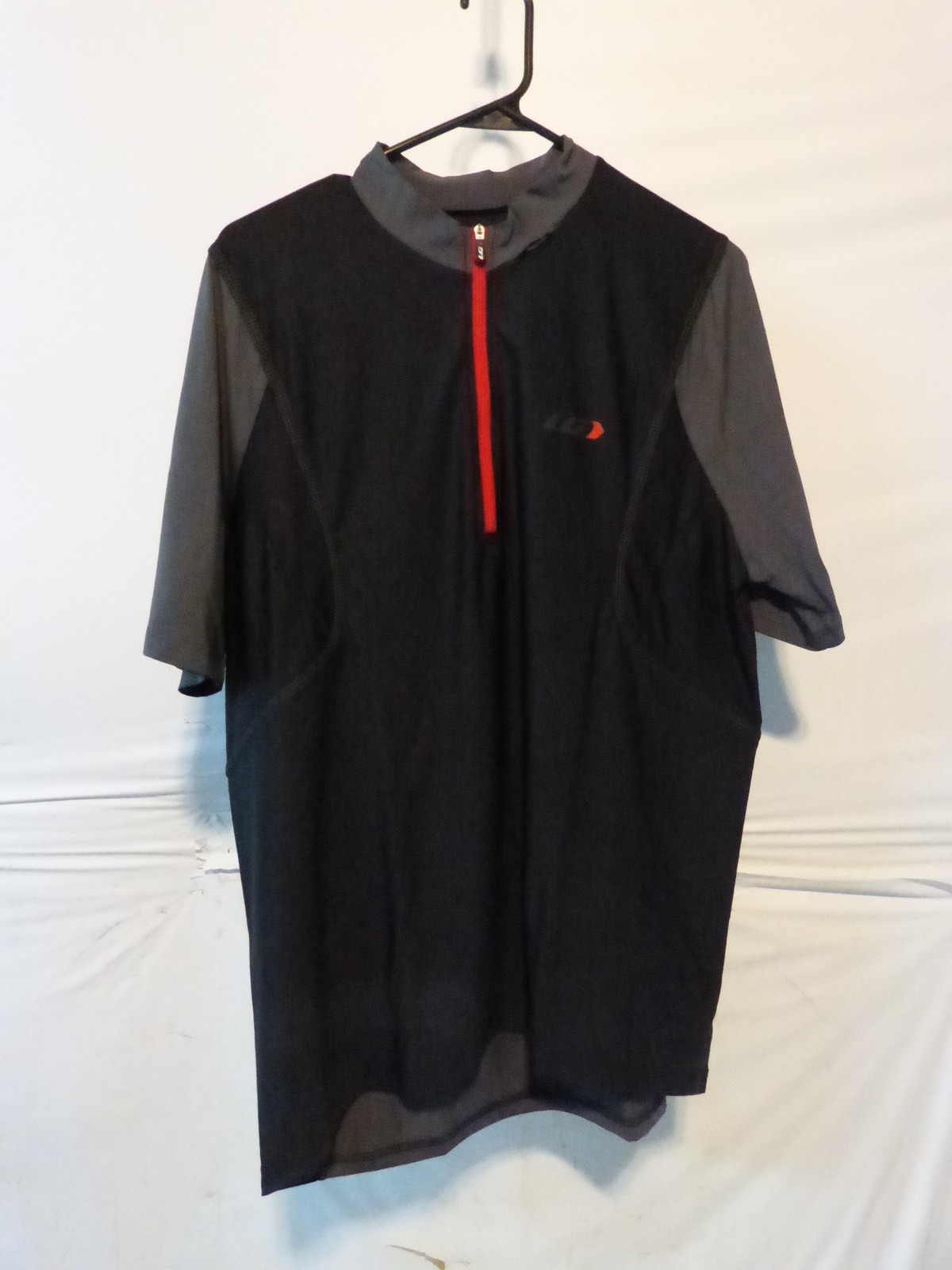 Louis Garneau Epic Cycling Jersey Men’s Large Black/Gray Retail $64.99