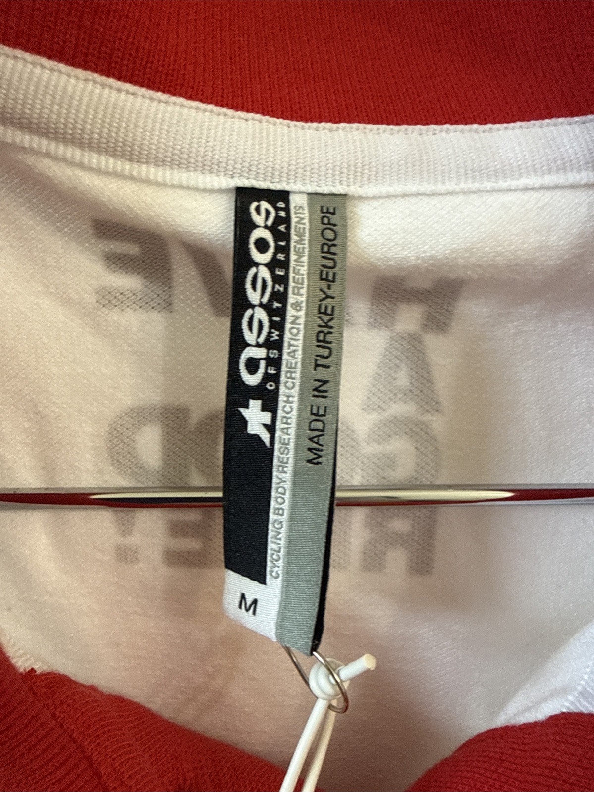 ASSOS SS Suisse Fed Signature Polo Shirt White with Red – Men’s Medium
