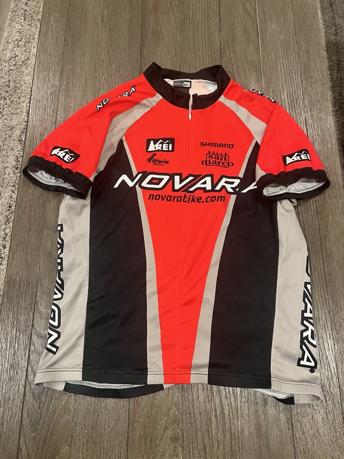 Mens REI Novara Cycling Jersey Size Large Black Red