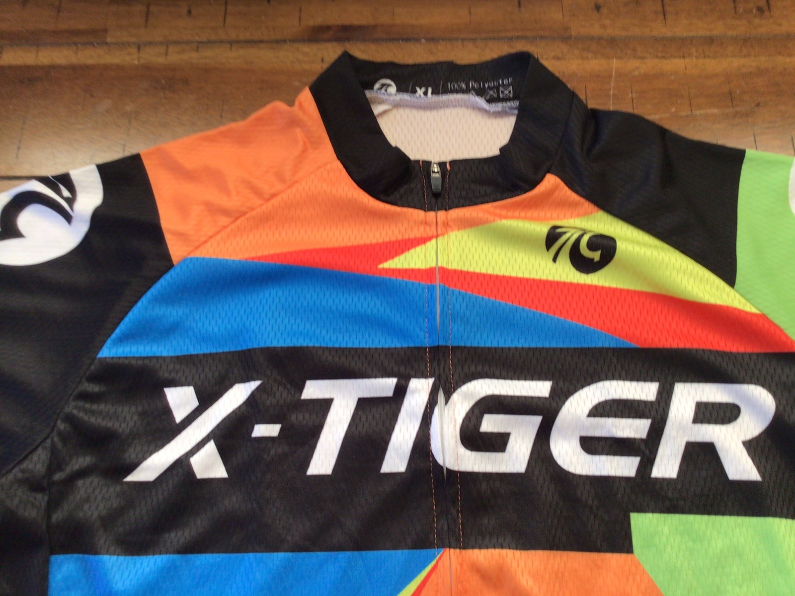 X-Tiger men’s cycling jersey Colorful size XL short sleeve 1/2 zip bike
