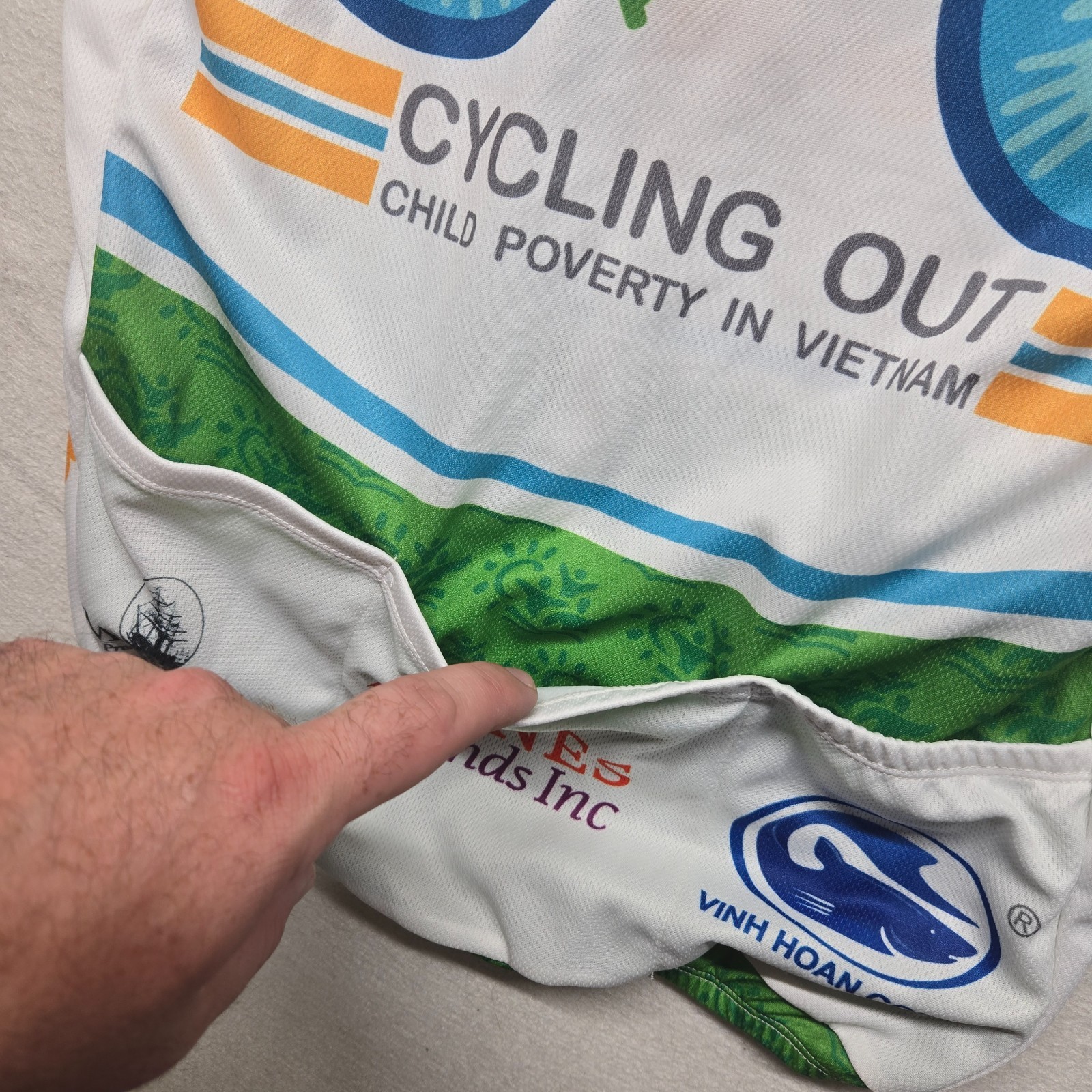 Children of Vietnam Cycling Bike Jersey Shirt Short Sleeve Pockets Size M Medium
