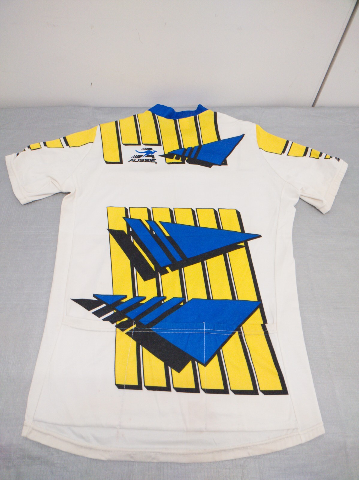 Cycling Jersey. Aussie White yellow blue. Size L