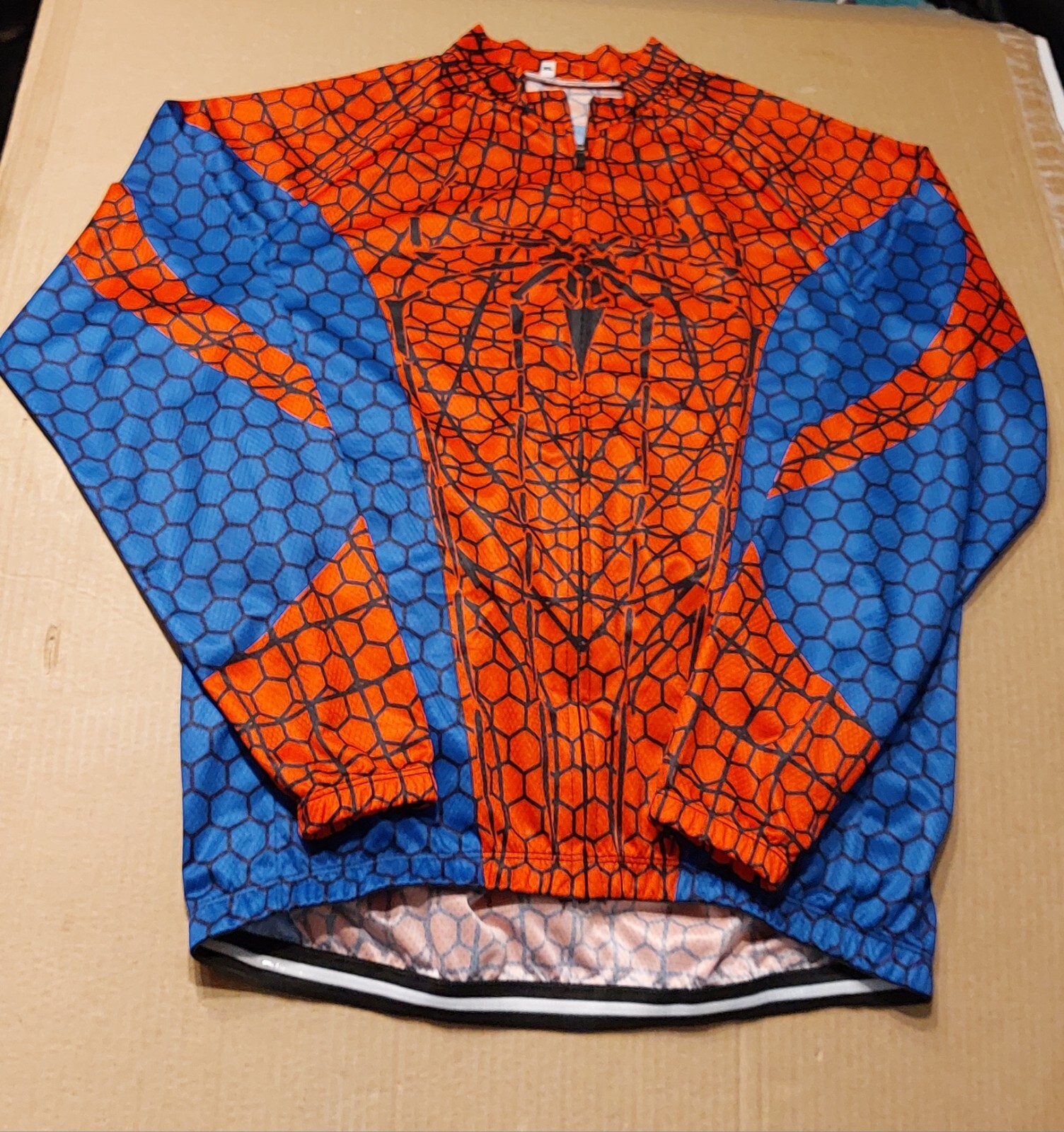 Men’s Spiderman Costume Cycling Jersey & Chamois Pants Long Sleeve 20.5″ Chest