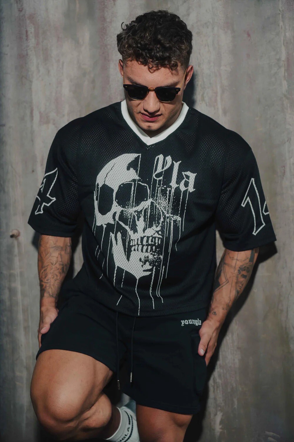 YoungLA- 4015- DRIPPY SKULL JERSEY – Black – Size Small