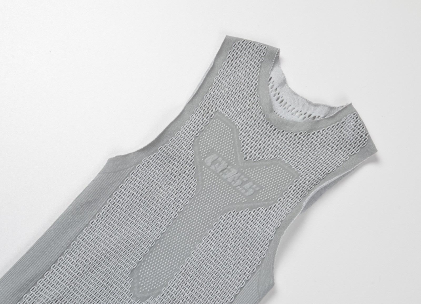Q36.5 Mesh Sleeveless Women’s Gray Compression Cycling Base Layer Top S?