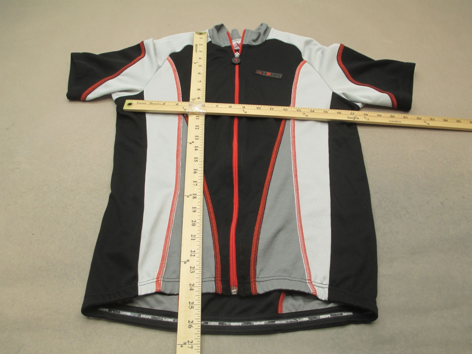 Hincapie Size XL Mens Multicolor Cycling Stretch Short Sleeve Full Zip Top 681