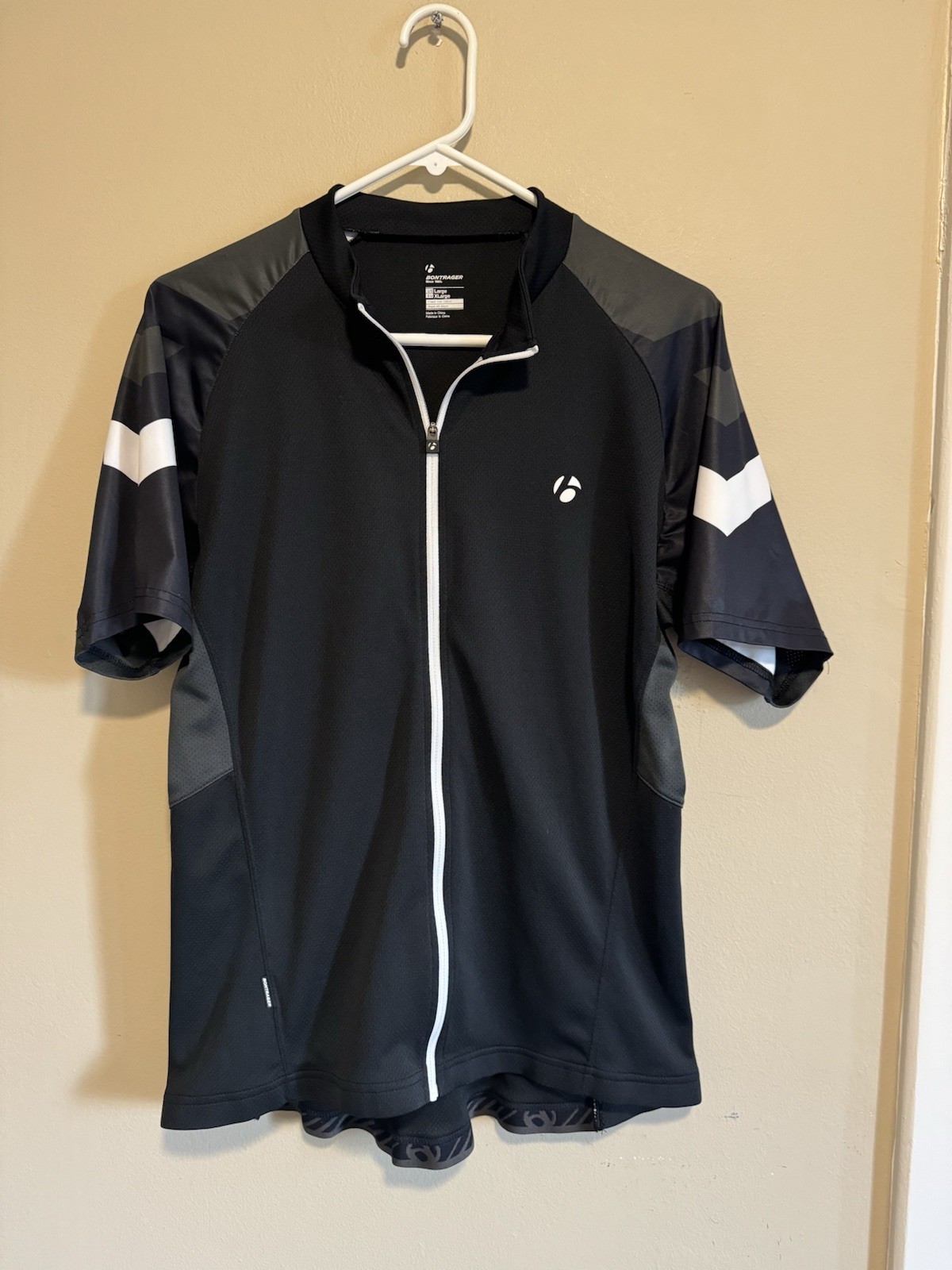 Bontrager Cycling Jersey Men’s Large Black/Green Semi Fitted Full Zip Racing