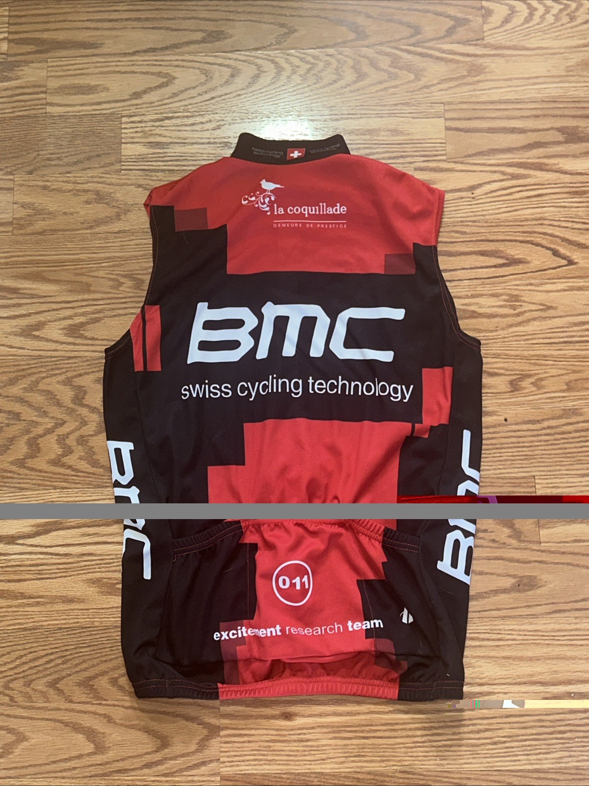 BMC Hincapie Team Cycling Jersey Red Black Full Zip Sleeveless Men’s