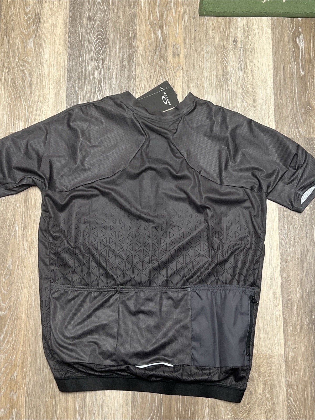 Oakley Endurance Packable Cycling Jersey – Short Sleeve 5NVAM FORGED IRON Size M