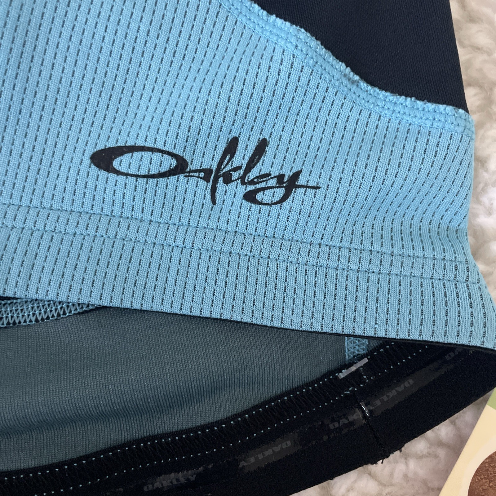New Oakley Womens Cycling Jersey Small Short Sleeve Blue Black Gray 2 Pocket