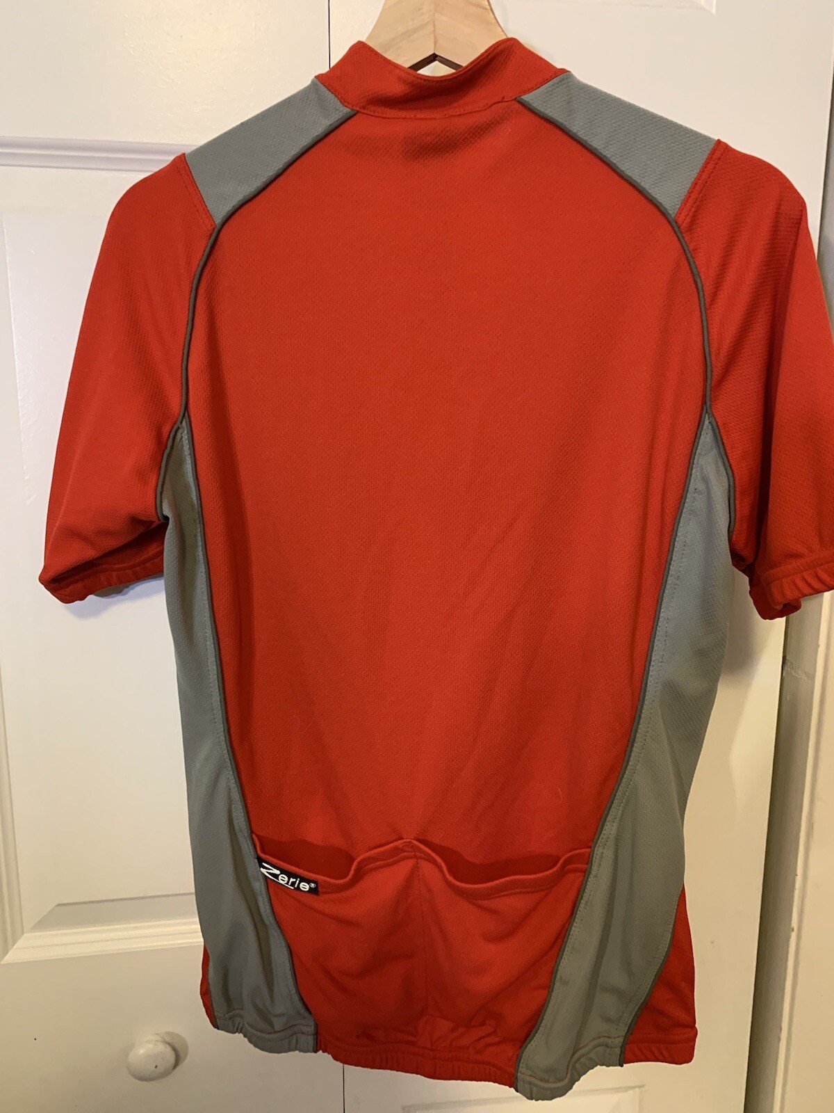 Zerie Mens Sz L Cycling Jersey Bicycle Red Gray