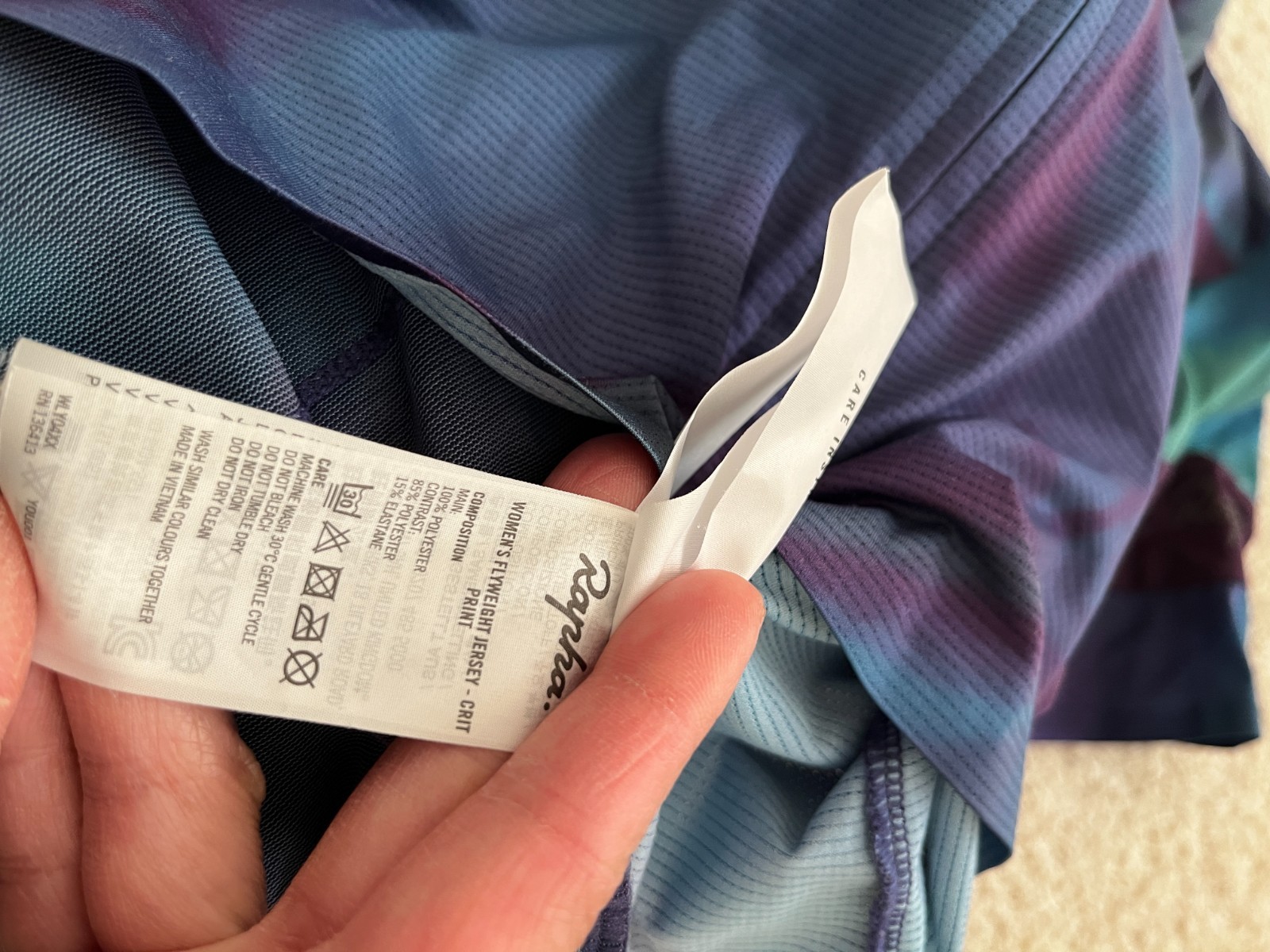 Rapha Women’s Flyweight Jersey Iridescent Crit Print Medium Cycling Performance