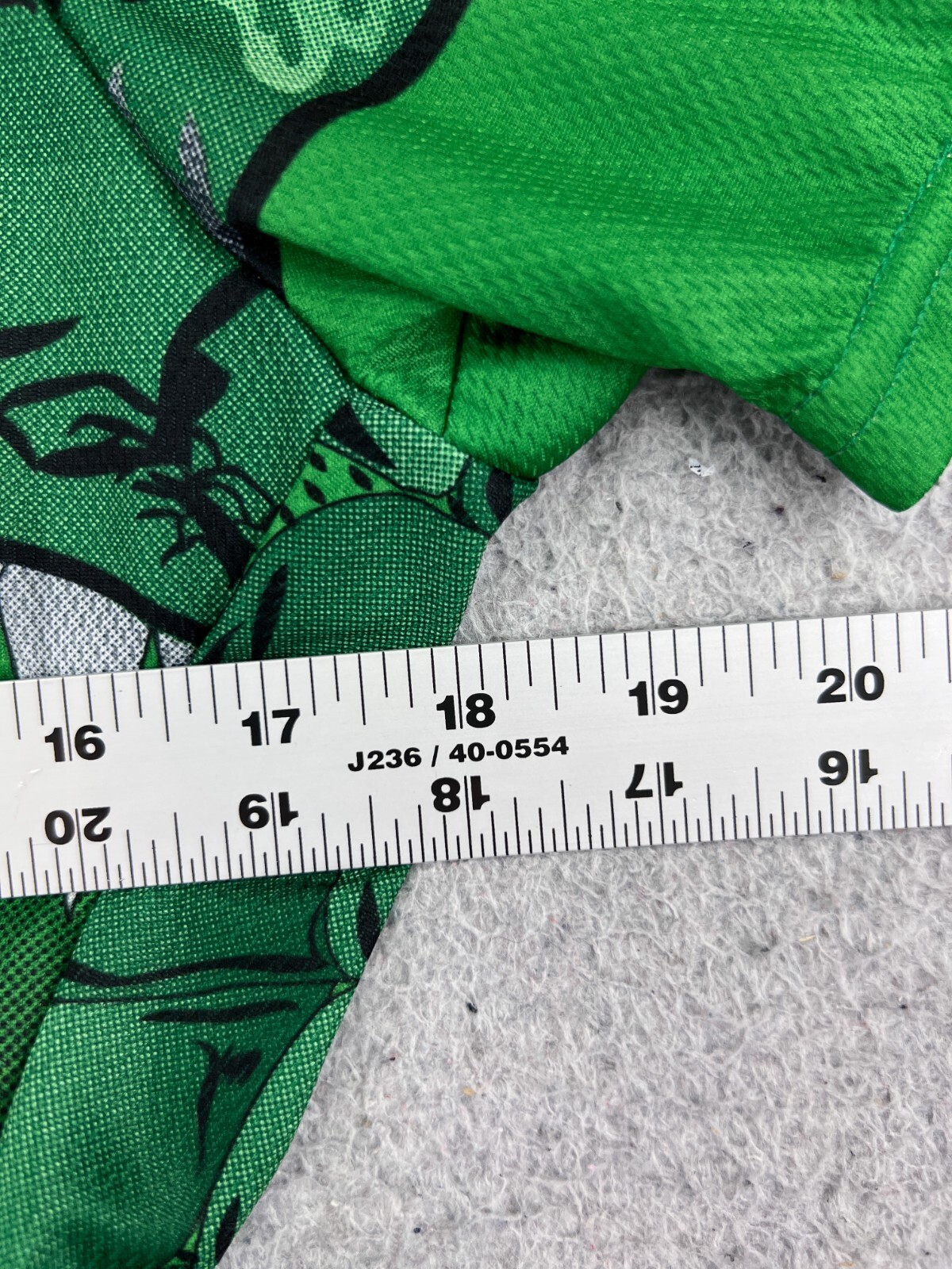 Voler Cycling Jersey Womens Large Green Gators 1/2 Zip Alligator Polyester