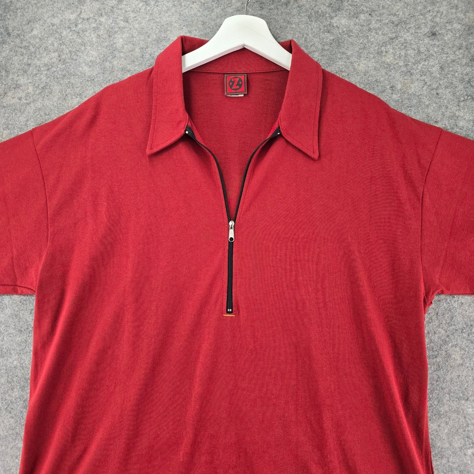 ZOIC Mens Red Zip Neck Short Sleeve Cycling Shirt with Back Pockets Large USA