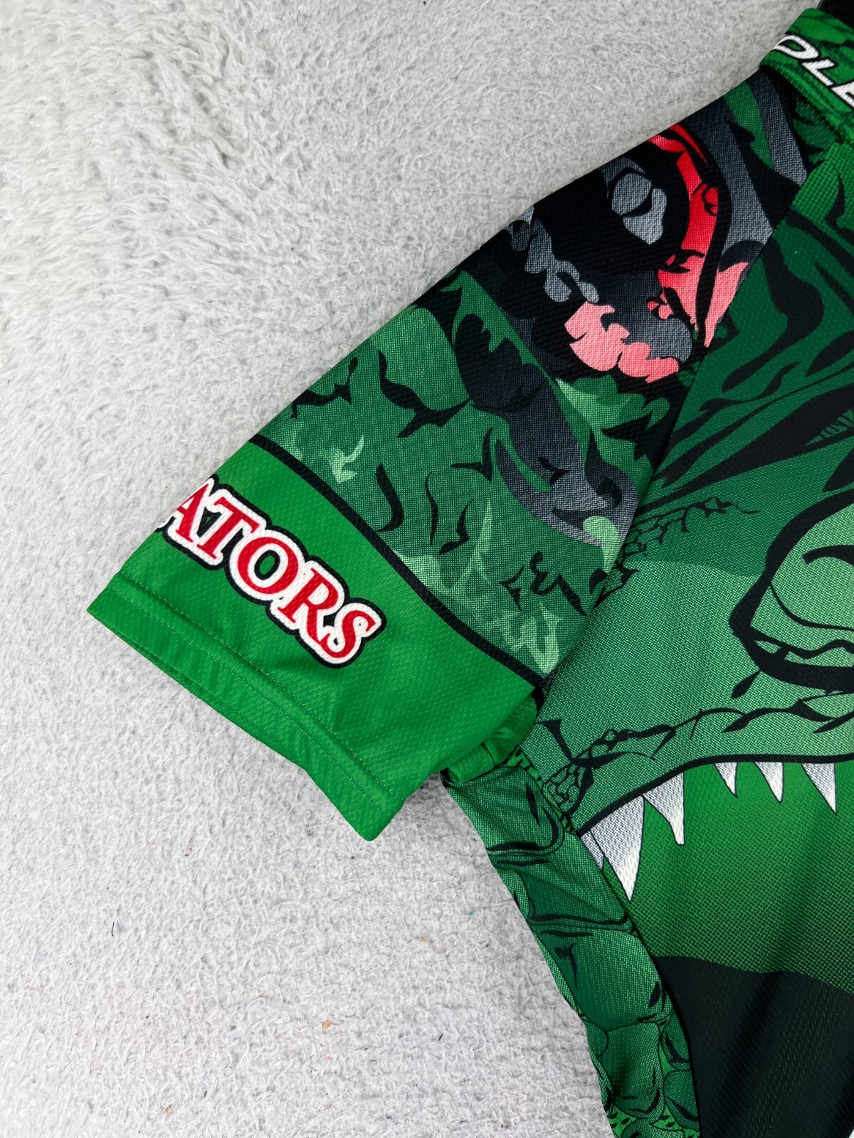 Voler Cycling Jersey Womens Large Green Gators 1/2 Zip Alligator Polyester