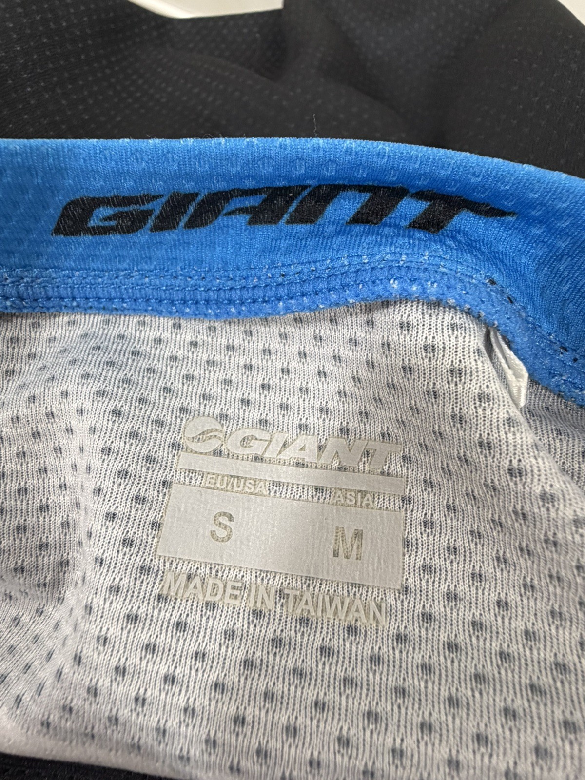 Giant Bicycles Transfer Long Sleeve Mountain Bike Cycling Jersey Men’s Small