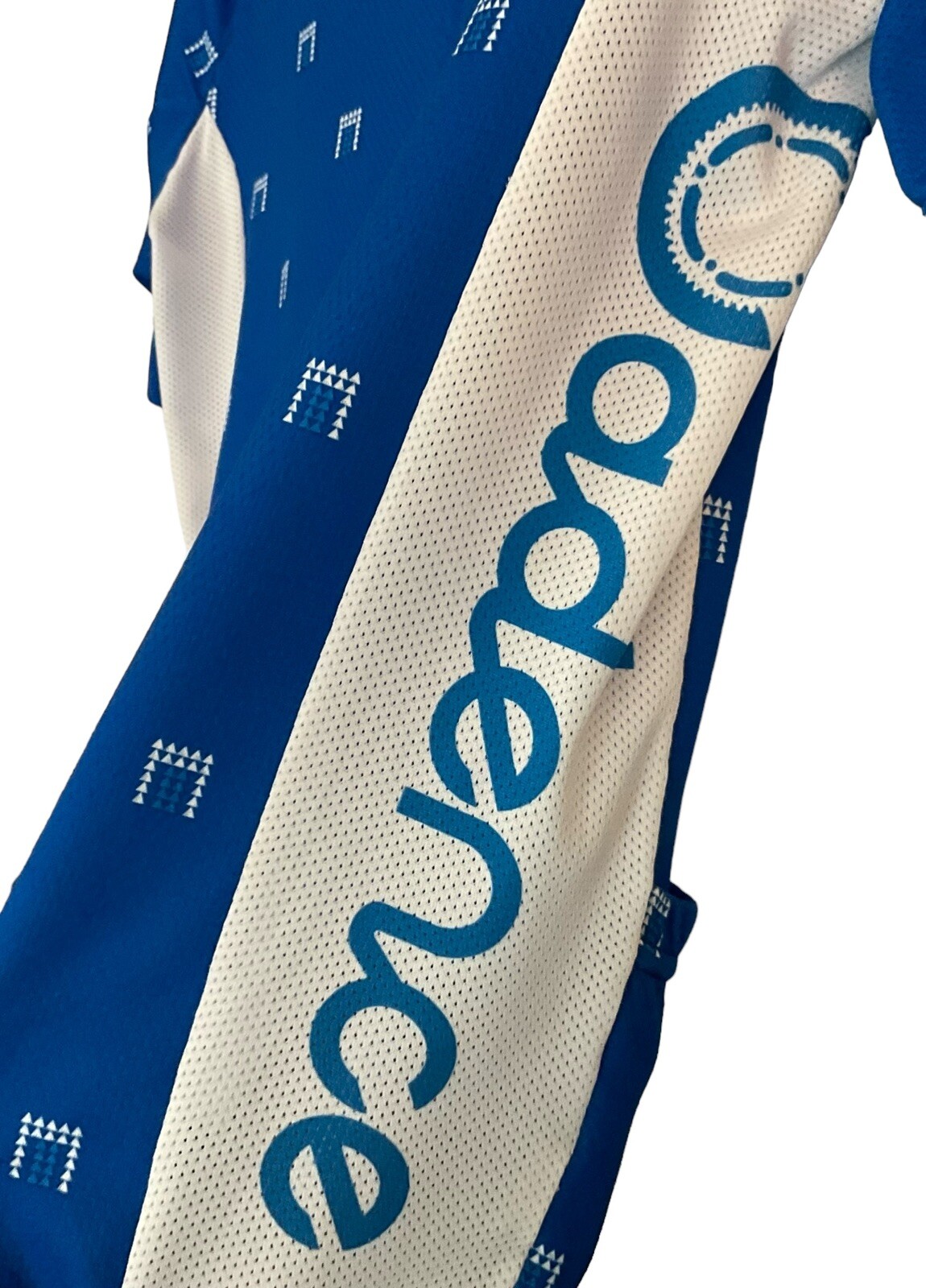Cadence Race Fit Biking Zip Up Top Large Women’s Blue White Cycling Competition